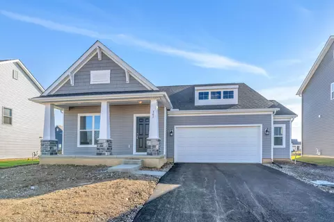 387 Winged Foot Dr, Commercial Point, OH 43116