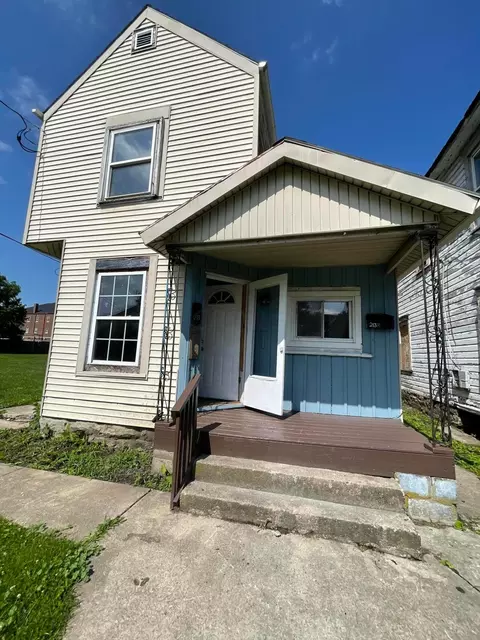 213 Blaine Ave, Marion, OH 43302
