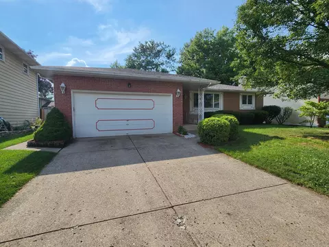 5961 Northern Pine St, Columbus, OH 43231