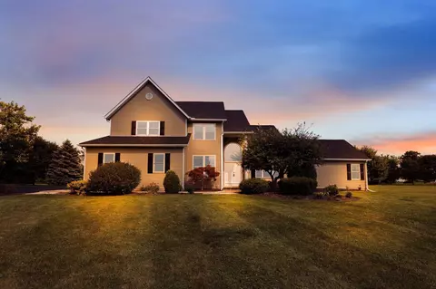 11049 Pheasant Run Pl NW, Canal Winchester, OH 43110