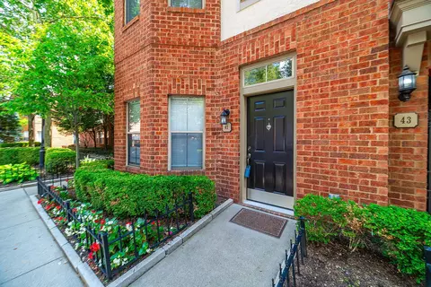 41 W Lincoln St, Columbus, OH 43215