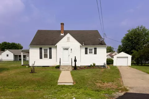 211 Starr Pl, Jackson, OH 45640