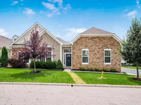 4548 Newport Loop E, Grove City, OH 43123