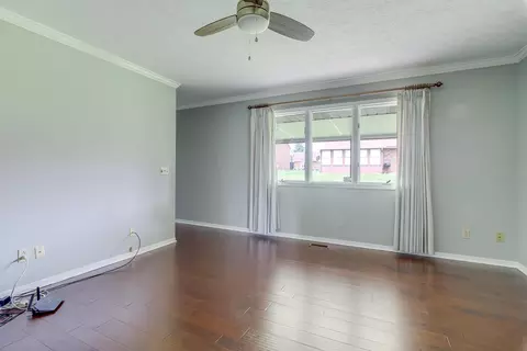 1036 Carson Ln, Springfield, OH 45503 photo 15