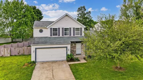 6664 Cloverlawn Cir, Canal Winchester, OH 43110