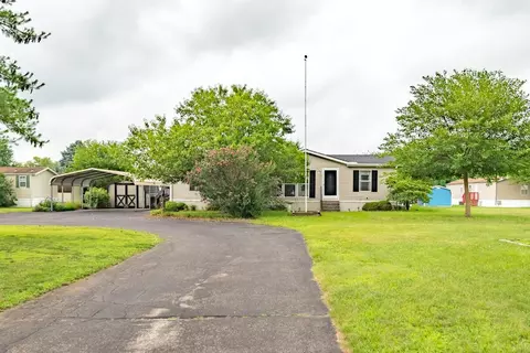 180 Oak Mnr, South Bloomfield, OH 43103