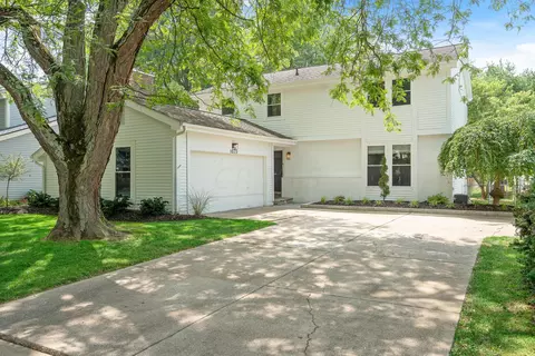 1023 Timberbank Dr, Westerville, OH 43081