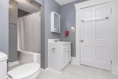 645 E Mulberry St, Lancaster, OH 43130 photo 9