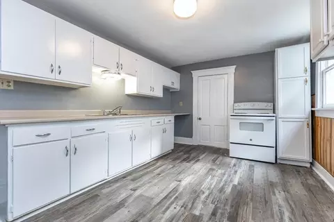645 E Mulberry St, Lancaster, OH 43130 photo 5