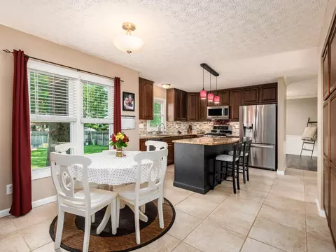 752 Executive Blvd, Delaware, OH 43015 photo 12