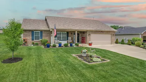 238 Saddlebrook, Springfield, OH 45502
