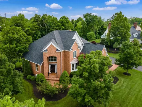 5075 Highland Lakes Ave, Westerville, OH 43082