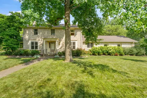 1066 Urlin Ave, Columbus, OH 43212