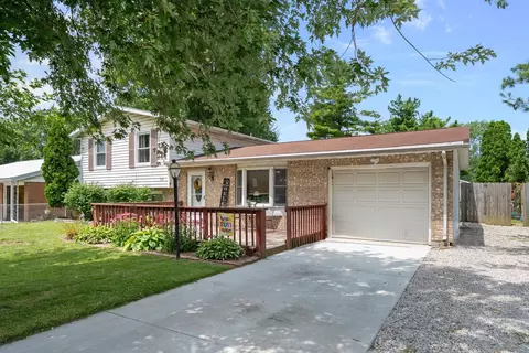 1496 Bellefontaine Ave, Marion, OH 43302