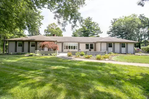900 Harding Rd, Marion, OH 43302
