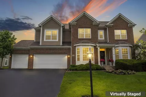 288 Balsamine Dr, Powell, OH 43065
