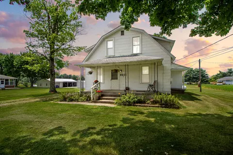3611 N Waggoner Rd, Blacklick, OH 43004