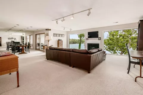 1211 Lake Shore Dr #245, Columbus, OH 43204