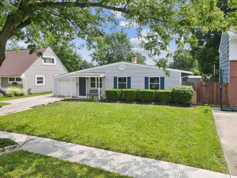 3840 Homecomer Dr, Grove City, OH 43123