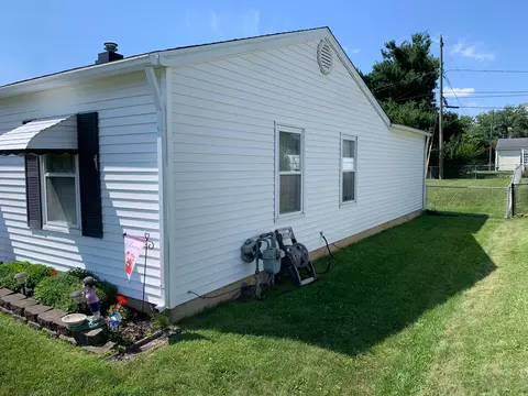 380 Avon Dr, Circleville, OH 43113 photo 5