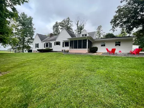 5651 Newark Rd, Mount Vernon, OH 43050