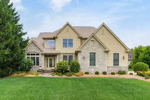 13263 Church View Dr, Pickerington, OH 43147