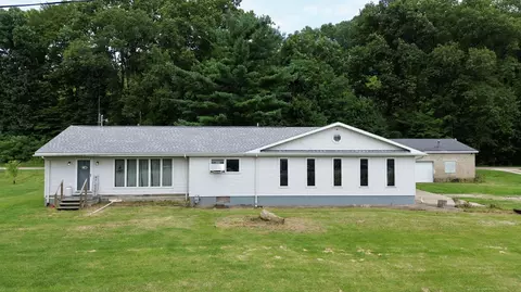 2021 Linton Rd, Logan, OH 43138
