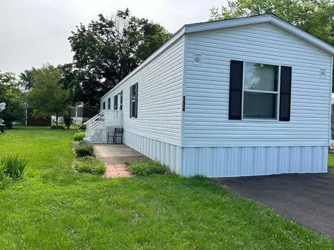 134 Tanglewood Ct, South Bloomfield, OH 43103