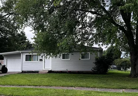 3625 Shoreline Dr, Columbus, OH 43232