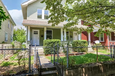 40 E Markison Ave, Columbus, OH 43207 photo 2