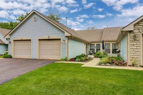 140 Oak Creek Pl, Gahanna, OH 43230