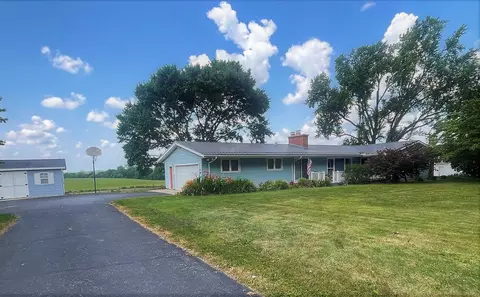 14439 Old Mansfield Rd, Mount Vernon, OH 43050