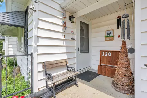 120 Dunmore Rd, Circleville, OH 43113 photo 8