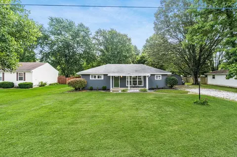 43 3rd Ave SW, Pataskala, OH 43062