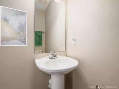 156 N 20th St, Columbus, OH 43203 photo 9