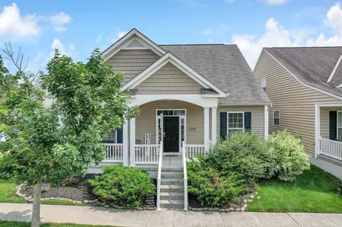 7885 Waggoner Trace Dr, Blacklick, OH 43004