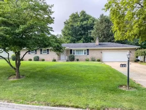 845 Wooddale Dr, Urbana, OH 43078