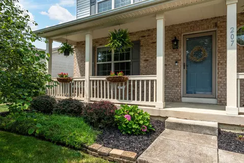 207 Harvard Loop, Delaware, OH 43015 photo 3