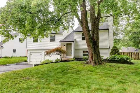 6393 S Sunbury Rd, Westerville, OH 43081