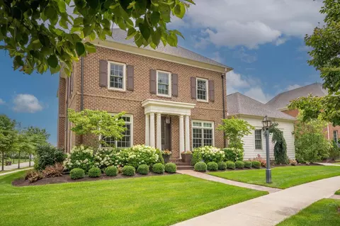 3880 Oxford Loop W, New Albany, OH 43054