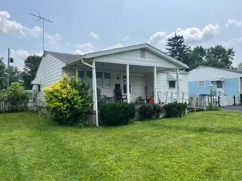 3114 Hillgate Rd, Columbus, OH 43207