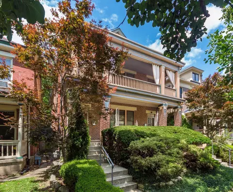 326-328 W Hubbard Ave, Columbus, OH 43215