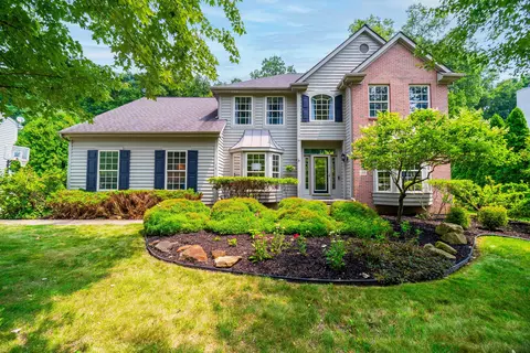 1210 Paden Dr, New Albany, OH 43054