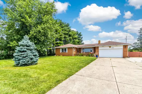 4560 Gender Rd, Canal Winchester, OH 43110