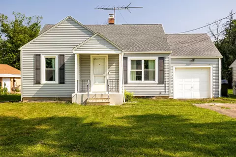 514 Berkshire Rd, Elyria, OH 44035
