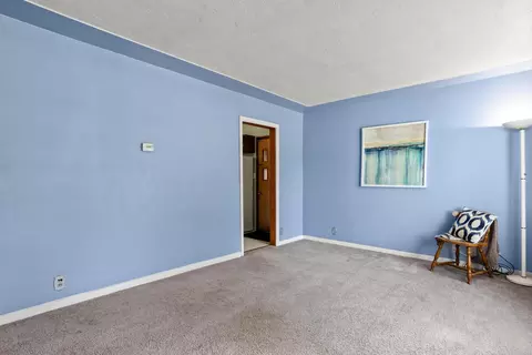 514 Berkshire Rd, Elyria, OH 44035 photo 4