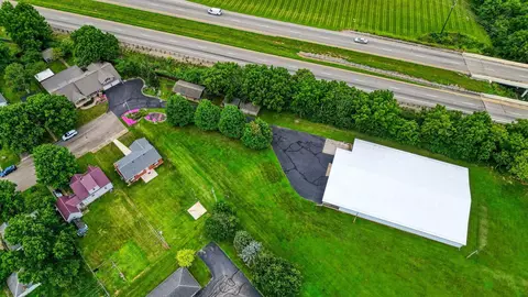 146 Dunmore Rd, Circleville, OH 43113 photo 8
