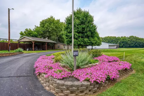 146 Dunmore Rd, Circleville, OH 43113 photo 10