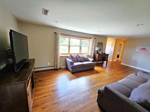 2340 E Leffel Ln, Springfield, OH 45505 photo 6