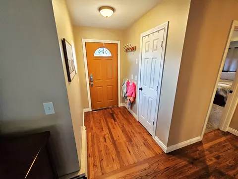 2340 E Leffel Ln, Springfield, OH 45505 photo 9